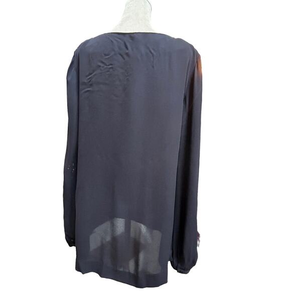 Tory Burch 100% Silk Size 12 Cut Out Blouse Navy Long Sleeve Embellished Classic - Picture 3 of 9
